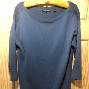 Gorgeous top and color!!!